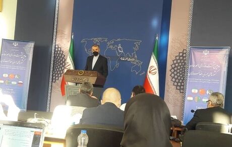 با همه طرف‌های افغان در تماسیم/ باید بپذیریم طالبان هیات حاکمه سرپرستی در افغانستان است