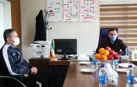 اسکوچیچ سرمربی تیم ملی ماند