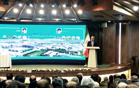 پزشکیان: آذربایجان بهترین مکان برای توسعه تجارت و سرمایه‌گذاری است / تفاهم‌نامه دیجی‌کالا با استانداری آذربایجان‌غربی امضا شد 