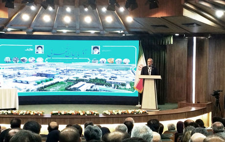 پزشکیان: آذربایجان بهترین مکان برای توسعه تجارت و سرمایهگذاری است / تفاهمنامه دیجیکالا با استانداری آذربایجانغربی امضا شد