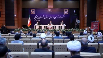 پرداخت بدهی پیمانکارانی که برای دولت کار کرده اند در اولویت است/ توزیع منابع درکشور باید عادلانه باشد