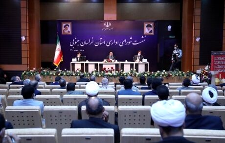 پرداخت بدهی پیمانکارانی که برای دولت کار کرده اند در اولویت است/ توزیع منابع درکشور باید عادلانه باشد