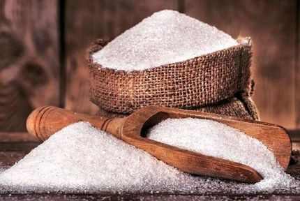 ۵۰۰ هزار تن شکر در بین خانوارها مصرف می‌شود / نیم میلیون تن برای نوشابه