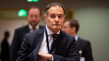 برکناری یک مقام اروپایی بدلیل بدرفتاری با پناهجویان