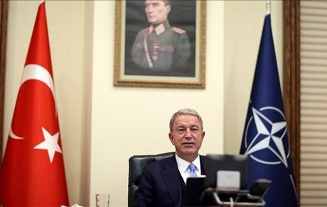 وزیر دفاع ترکیه بر مشارکت‌های آنکارا در ناتو تاکید کرد