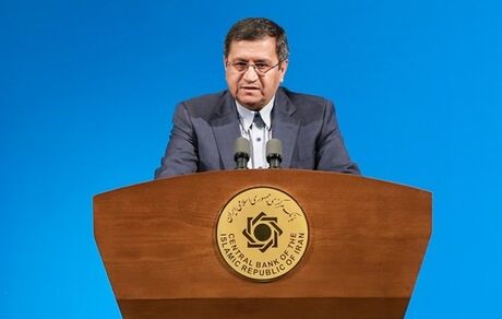 همتی: اولویت بانک مرکزی تأمین ارز برای کالاهای اساسی و دارو است
