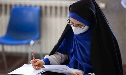 دانشجویان مجاز به تحصیل در دو رشته نیستند