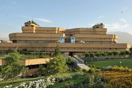 تعطیلی یک روزه تالارهای مطالعه کتابخانه ملّی ایران