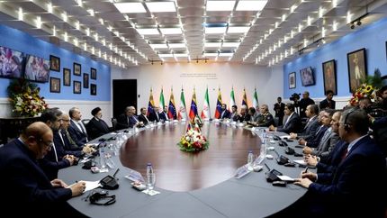 تمجید روسای جمهوری ایران و ونزوئلا از شهید «حاج قاسم سلیمانی» و «سیمون بولیوار» به عنوان قهرمانان مبارزه با سلطه و امپریالسیم