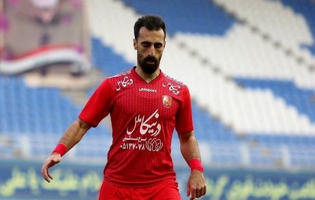 سومین مهاجم هم از دست پرسپولیس پرید / آبی‌ها با جذب گلزن پدیده به سرخ‌ها رودست زدند