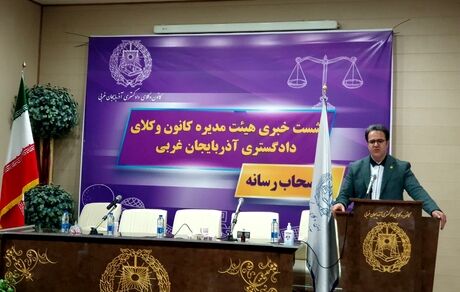 علیه مسببان وضعیت دریاچه ارومیه اعلان جرم خواهیم کرد