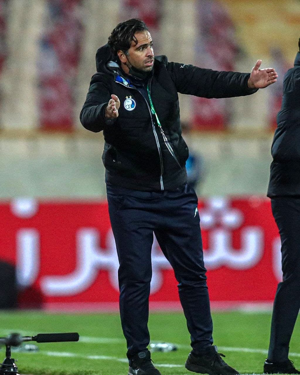دربی سرد و کسل کننده ۹۷ از نگاه دوربین