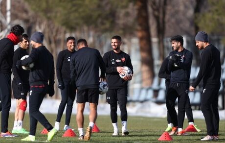 تمرین پرسپولیسی‌ها، دو روز تعطیل شد