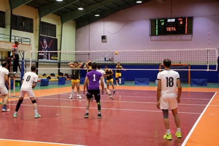 فینالیست‌های دوره قبل، والیبال فرهنگیان کشور را با برد آغاز کردند