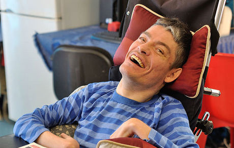 حمایت کمیته امداد از ۸۲ هزار بیمار خاص و صعب‌العلاج