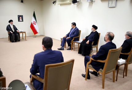 تجربه ایران و ونزوئلا نشان داد تنها راه پیروزی دربرابر فشارهای آمریکا مقاومت است