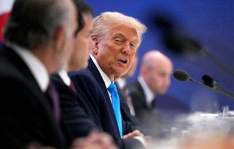 رضایت ترامپ از دیدار با رئیس جمهور چین