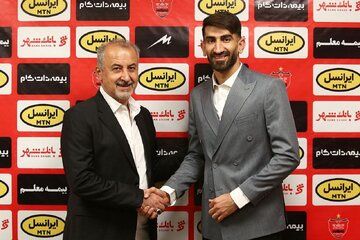 یک وکیل ورزشی: شکایت پرسپولیس از بیرانوند بی نتیجه است
