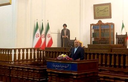 قالیباف: خدمات جامعه پزشکی در دوران دفاع مقدس و کرونا قابل فراموشی نیست
