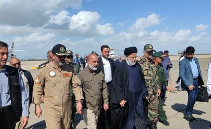 بازدید رئیس جمهور از مناطق سیل زده استان سیستان و بلوچستان