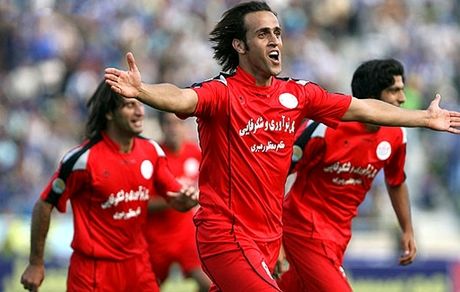 علی کریمی، گزینه هدایت تراکتور