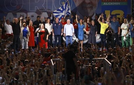 انتخابات ریاست جمهوری فردا در برزیل سرنوشت‌ساز خواهد بود