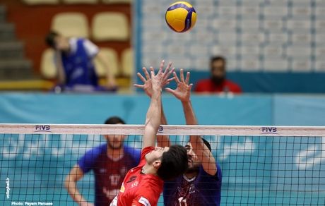 لیگ برتر والیبال: ادامه باخت‌های هراز آمل / شهداب صدرنشین شد / شهرداری ارومیه حذف شد