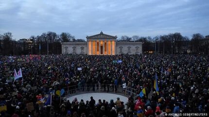 تظاهرات علیه حمله روسیه به اوکراین به مونیخ رسید