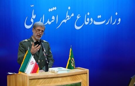 نیل به اهداف عالی در زمینه موشکی را با قدرت ادامه می دهیم