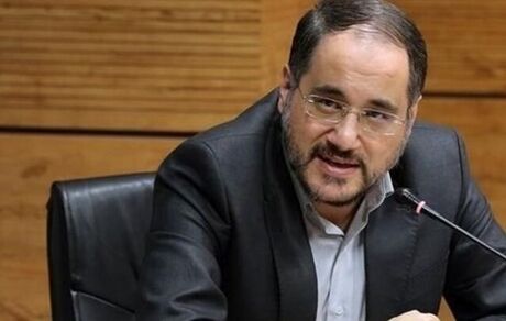 واگذاری پرسپولیس و استقلال به بانک ها، خلاف قانون و منویات رهبری است