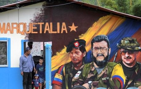 آمریکا گروه "فارک" کلمبیا را از فهرست تروریستی خارج کرد