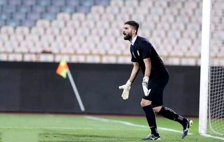 گلر استقلالی جدید ملوان نیامده جدا شد