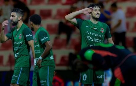 برد الاهلی با درخشش و گلزنی سردار آزمون
