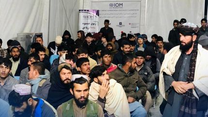 پاکستان ۱۴۱ زندانی افغانستانی‌ را تحویل داد