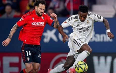 رئال مادرید صدرنشینی را به بارسلونا تعارف زد