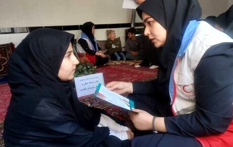 پیوستن ۲۰۰ هزار نفر از جوانان داوطلب به هلال احمر در قالب نیروی امدادی 