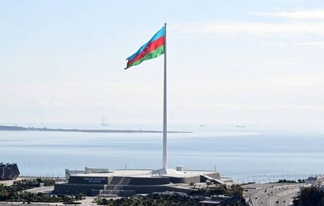 پیوستن جمهوری آذربایجان به سازمان دی-۸