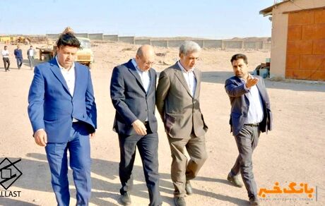 بازدید مدیرعامل گروه مالی بانک مسکن از کارگاه پشتیبانی و معدن رباط کریم شرکت بالاست

