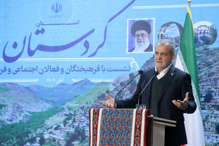 رئیس جمهور: هیچ جناح یا گروهی به‌تنهایی قادر به اصلاح کشور نیست / هدف نهایی، ساختن ایران است
