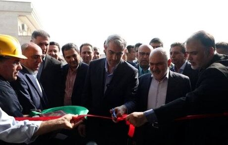 از شرکت فولاد پخش اهواز با تسهیلات بانک توسعه تعاون در هفته دولت بهره‌برداری شد