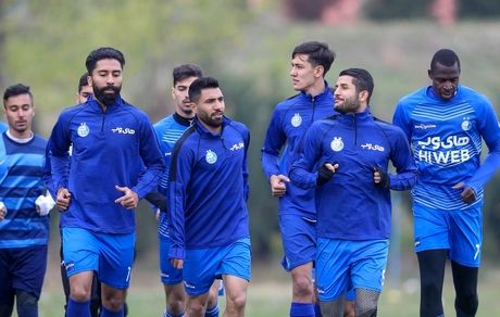 پرونده هافبک استقلال با جریمه نقدی بسته می‌شود 