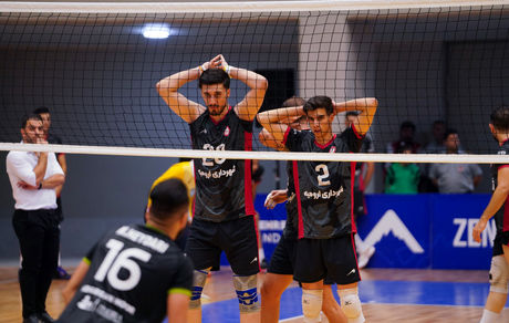 هفته سوم لیگ برتر والیبال: برد شیرین شهرداری ارومیه / قهرمان و نایب قهرمان فصل قبل باختند