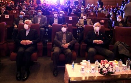 با حضور وزیر ورزش، جشن خصوصی سازی استقلال و پرسپولیس برگزار شد
