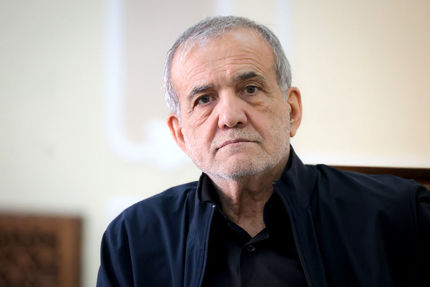 تاکید رئیس جمهور بر ارتقای همکاری بین ایران و ترکیه