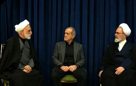 برای تشکیل مجلس خبرگان رهبری و معرفی رهبر آینده برنامه ریزی شد