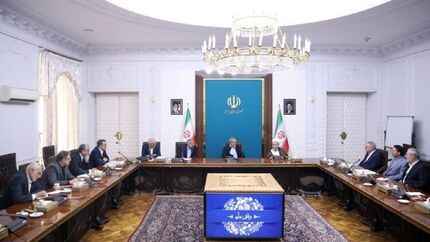 تأکید رئیس جمهور بر لزوم بررسی الگو‌های جهانی