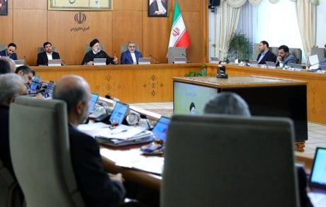 قدردانی رییس جمهور از عملکرد وزارت نفت و رسانه‌ها در موضوع تلاش دشمن برای ایجاد اختلال سامانه‌های سوخت‌رسانی