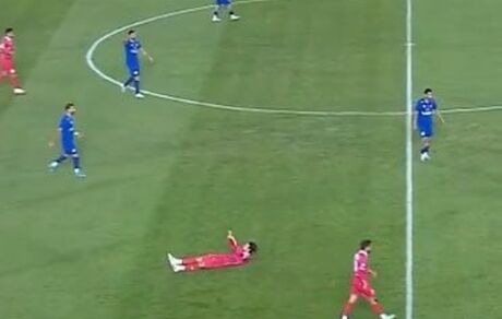 هافبک مونته‌نگرویی پرسپولیس دربی را از دست داد؟