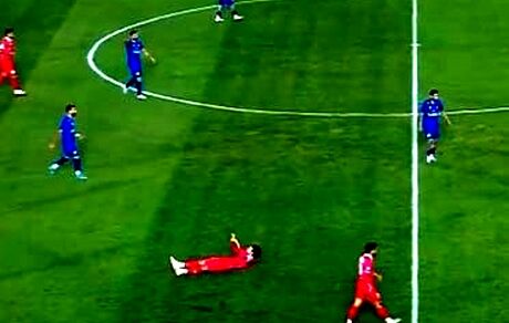 هافبک مونته‌نگرویی پرسپولیس دربی را از دست داد؟