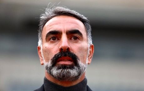 محمود فکری یک جلسه محروم شد